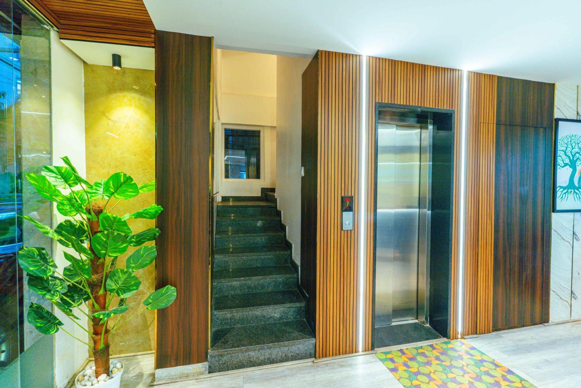 Treebo Elmas Grand Otel Bangalore Dış mekan fotoğraf